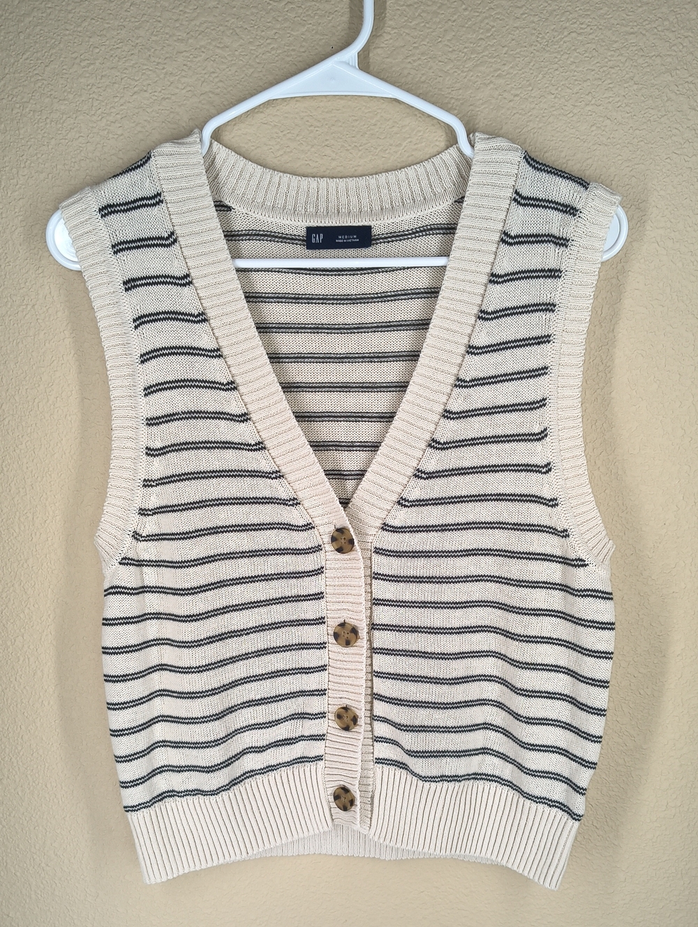 GAP Cream & Black Striped V-Neck Button Front Sweater Vest Linen Blend Medium